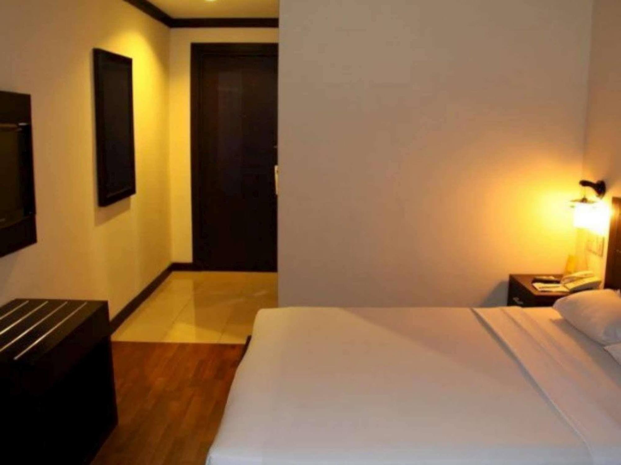 Sulthan International Hotel 3*